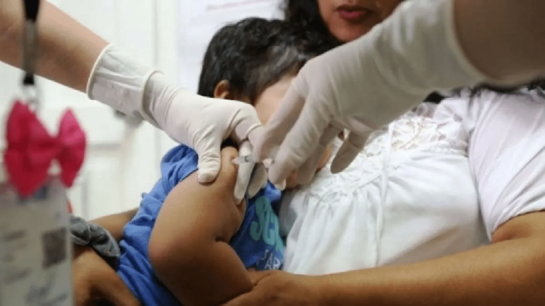 Sarampión en Arequipa: detectan tres casos sospechosos, Minsa intensifica vacunación infantil