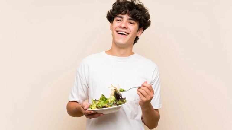 Centennials con ‘C’ de comer sano: la generación que prioriza la alimentación saludable