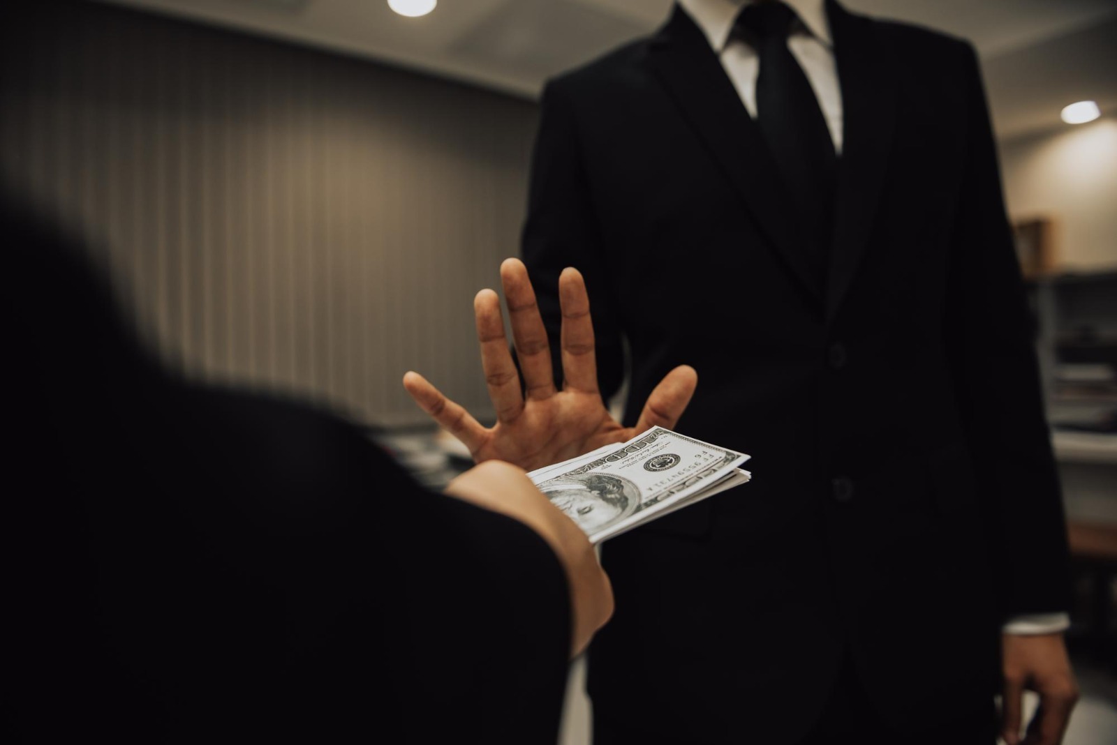 9 de cada 10 peruanos creen que la transparencia ayuda a prevenir la corrupción en proyectos de inversión