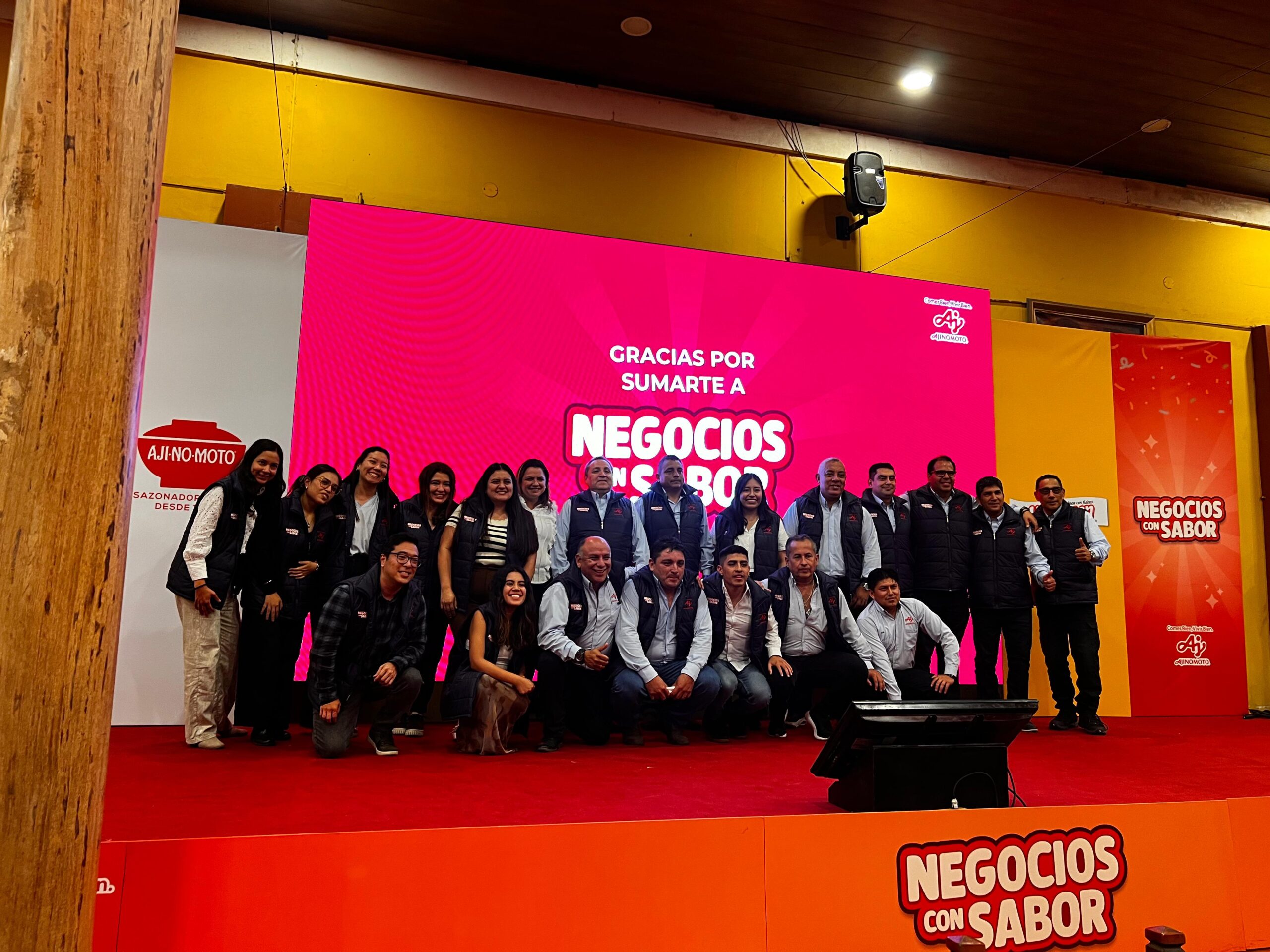 Clientes mayoristas de la ciudad de Trujillo recibieron reconocimiento