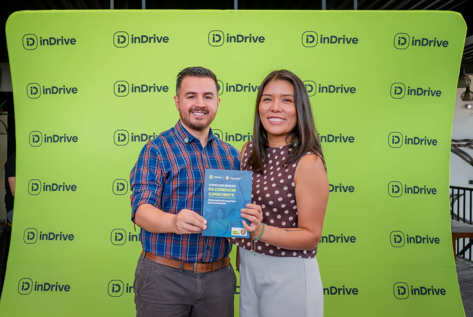inDrive activa en Perú la grabación de audio en viajes para reforzar la seguridad de los usuarios