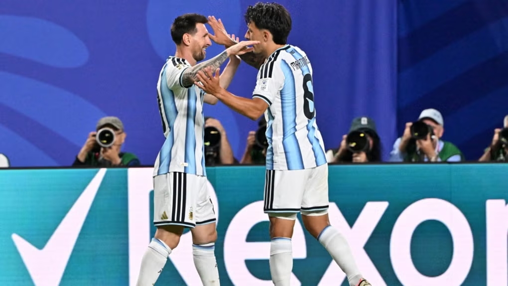 Hat trick de Messi ante Argelia y se ubica como uno de los máximos goleadores en la historia del Mundial
