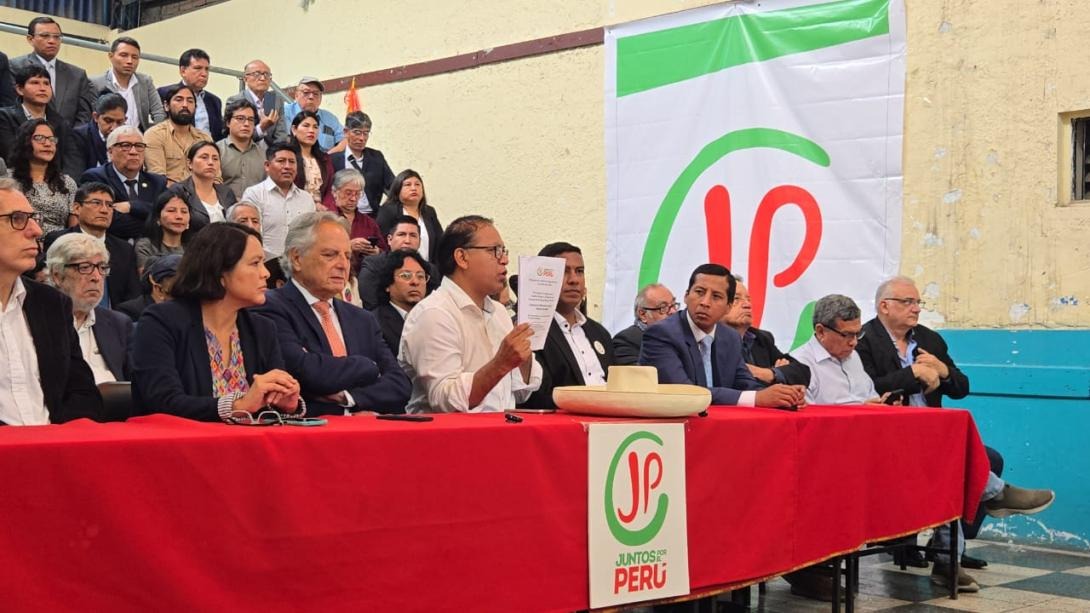 A 5 días de elecciones Roberto Sánchez presenta nuevo plan de gobierno improvisado