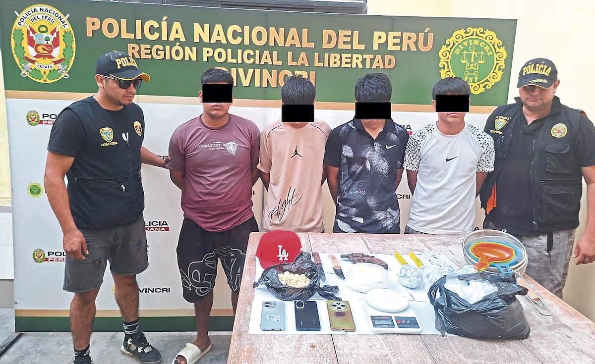 La Libertad: Adulto y tres menores caen con arma, droga y explosivos en Virú