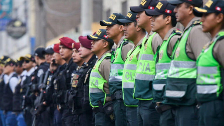 Congreso aprueba dictamen que evitará que Fiscalía y Poder Judicial investiguen a policias y militares por delitos en funciones