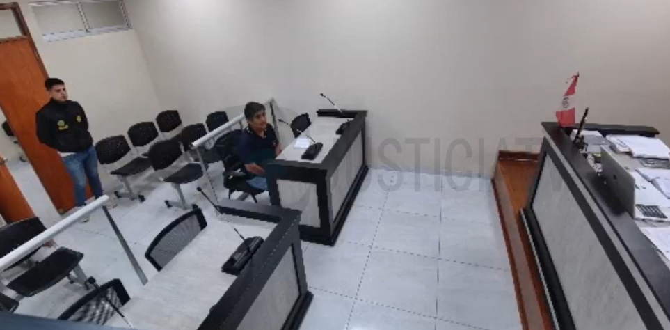 Evalúan prisión preventiva contra chofer de combi que atropelló a dos hermanas en Moche