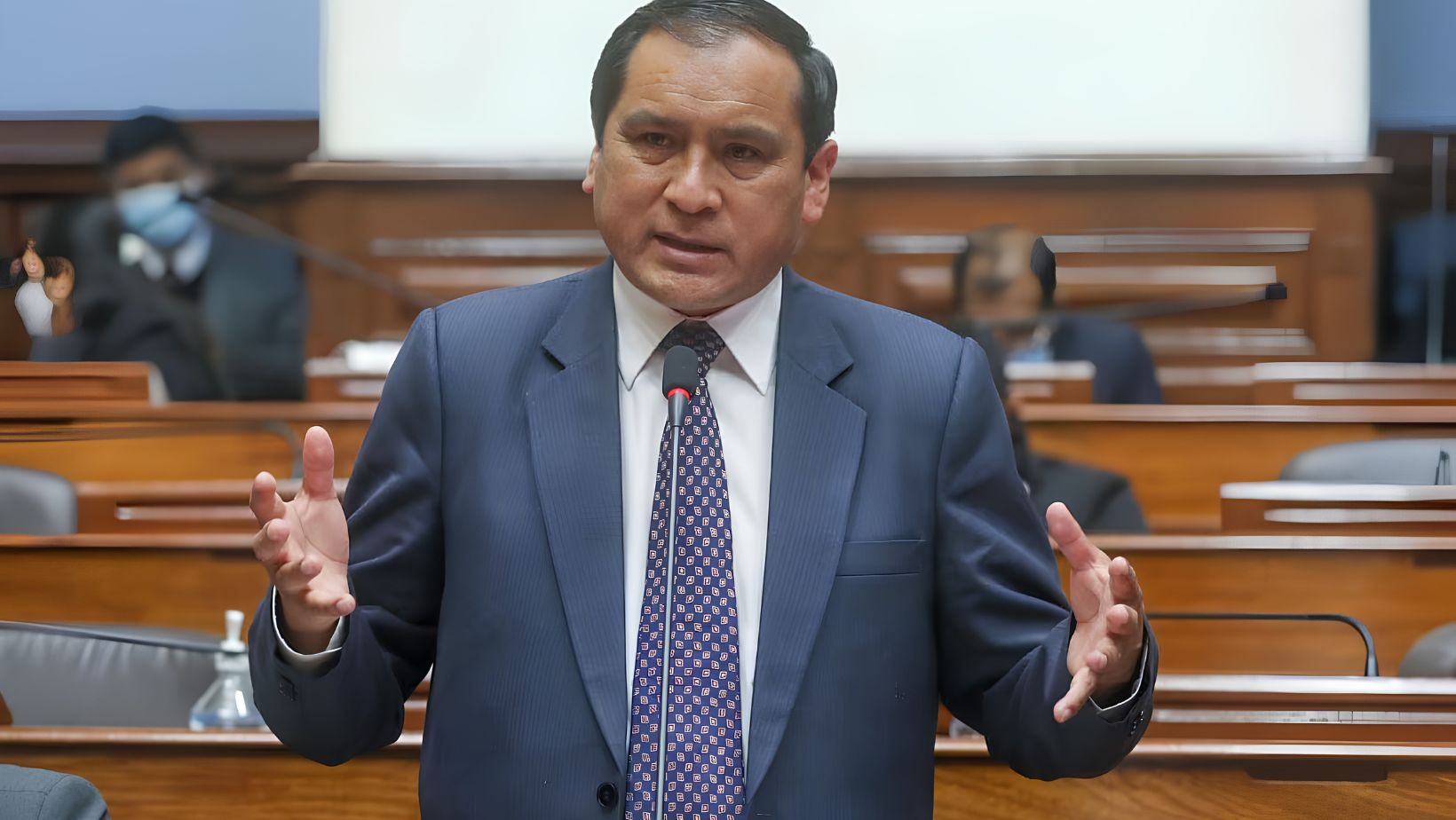 Ministro de Trabajo: “(Indulto a Castillo) no está en la agenda, ni siquiera entre los rumores”