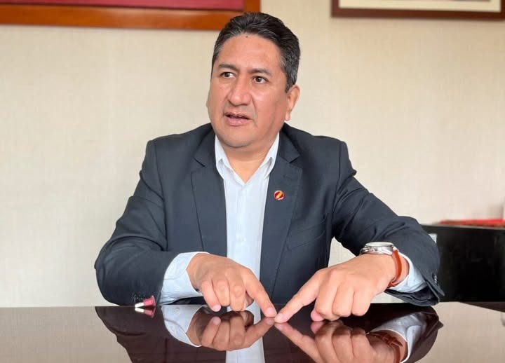 Vladimir Cerrón, la Policía y la inteligencia electrónica
