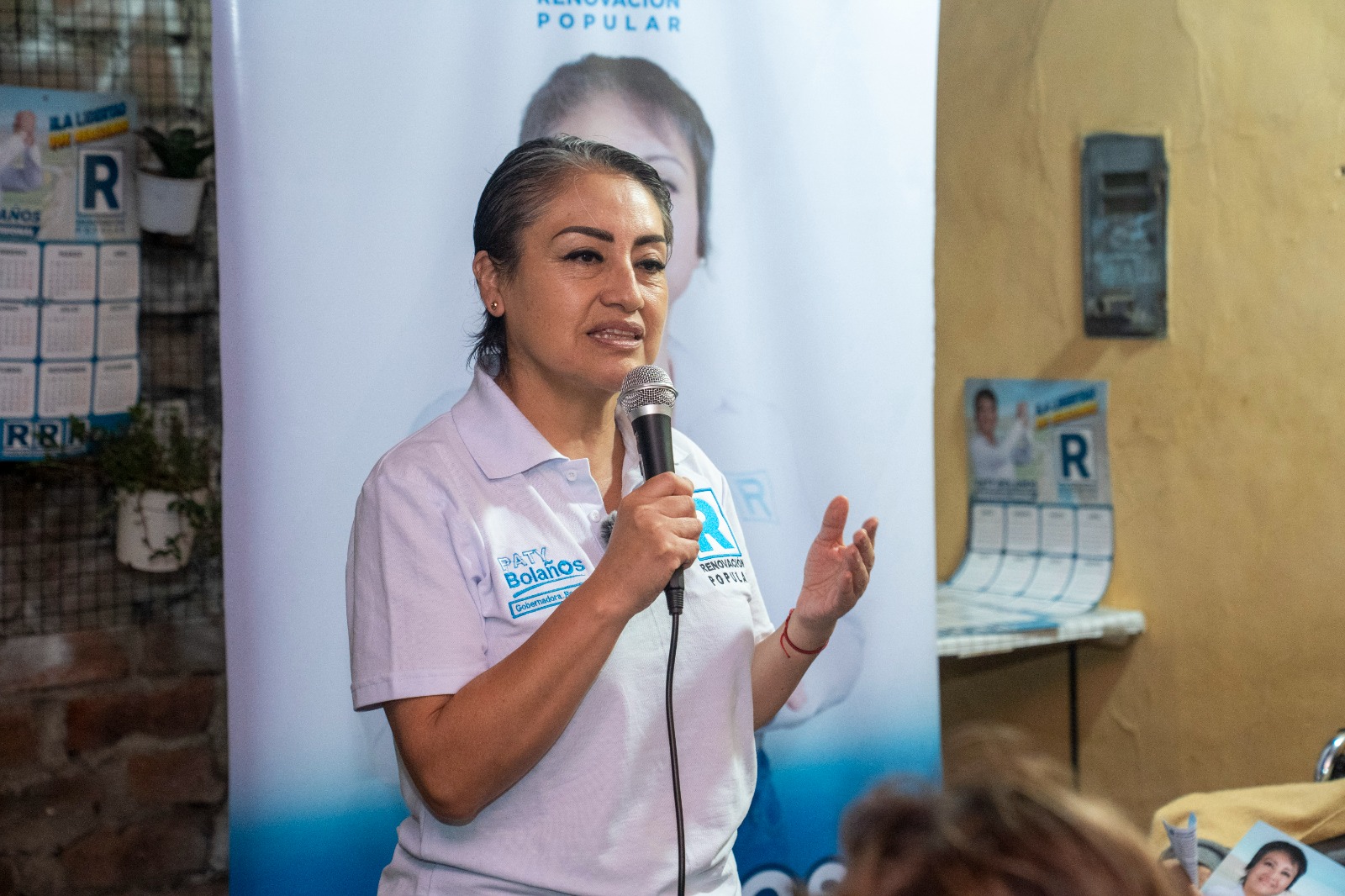 Paty Bolaños lleva su propuesta de renovación a vecinos de Torres Araujo