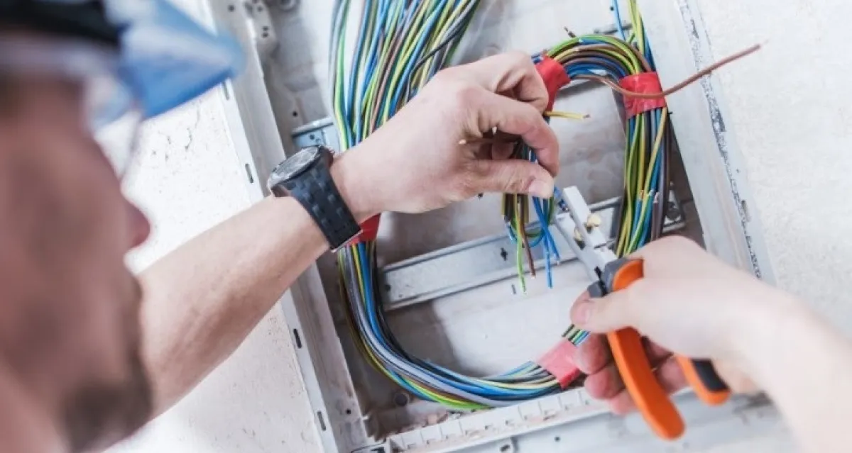 ¿Vas a construir o remodelar? Que la instalación eléctrica no se quede atrás