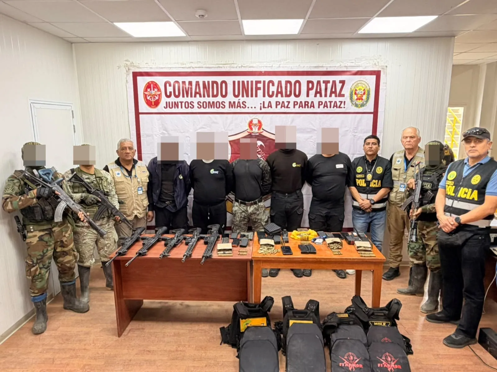 Pataz: incautan fusiles, chalecos antibalas y cientos de municiones en operativo