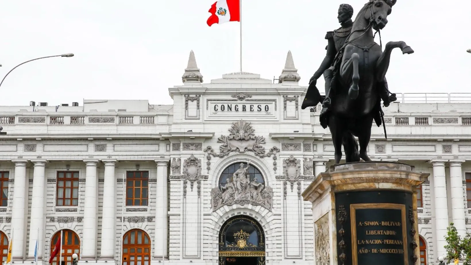 ¡Diputados la hacen larga! Comisión de Constitución recomienda archivar pedido de facultades