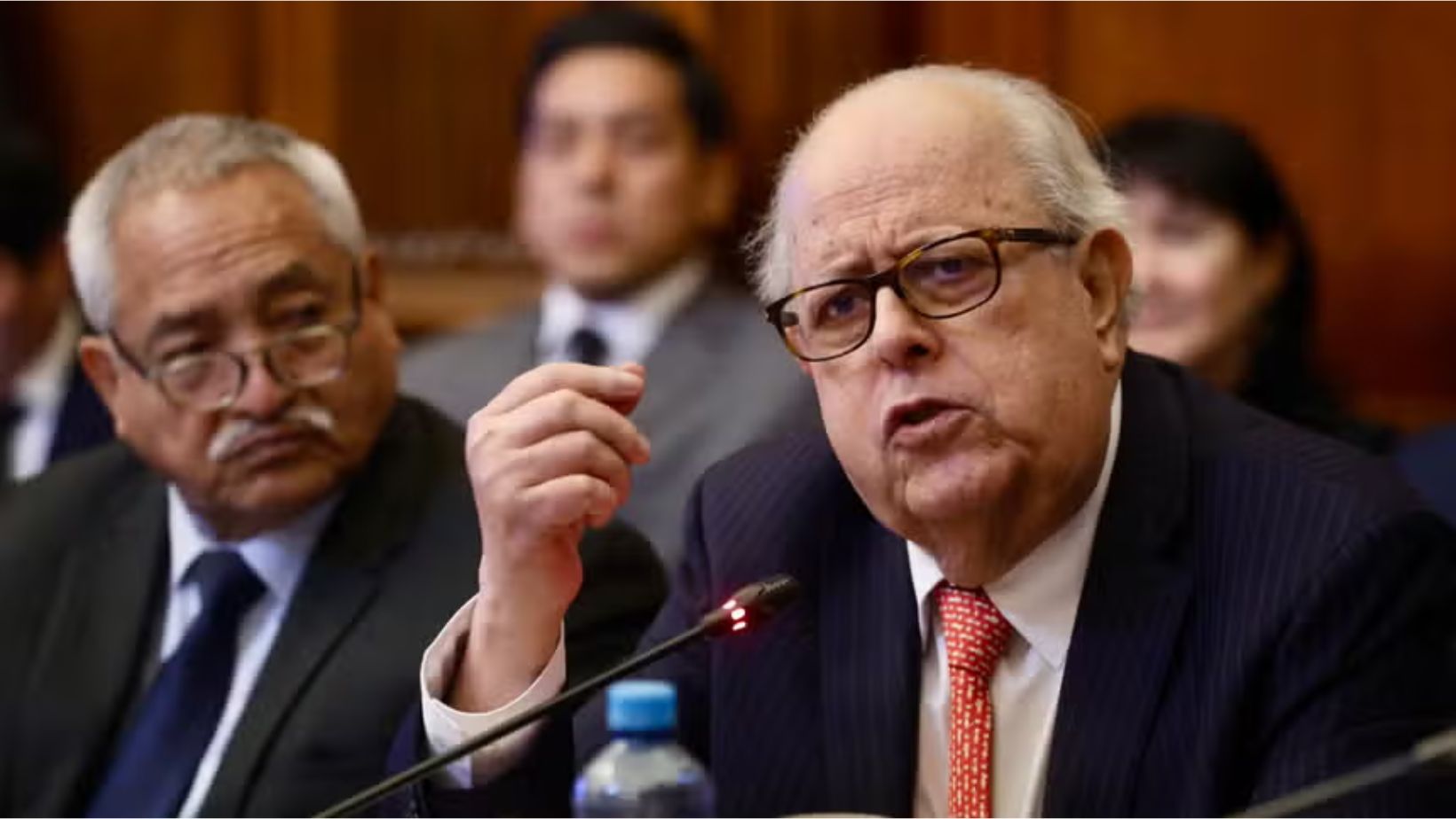 Julio Velarde necesita 31 votos del Senado para su ratificación en el BCRP