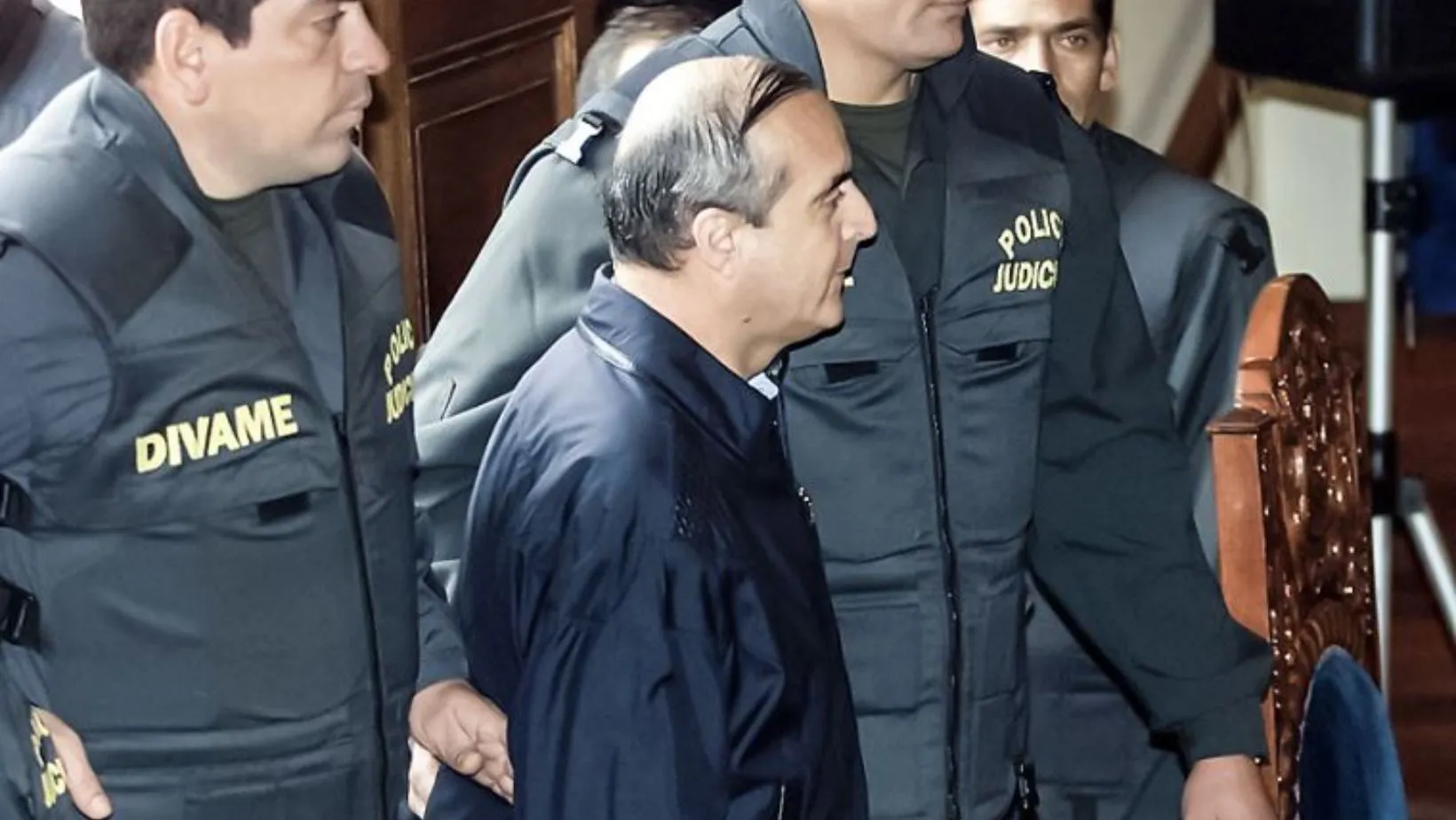 Montesinos podría salir libre en noviembre y asesorar gratis al Gobierno